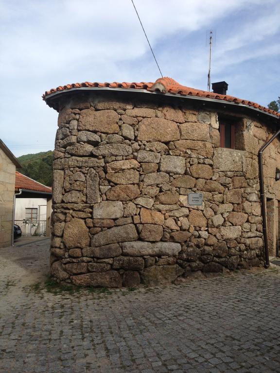 Cantinho Redondo Gerês Entre Ambos os Rios Extérieur photo
